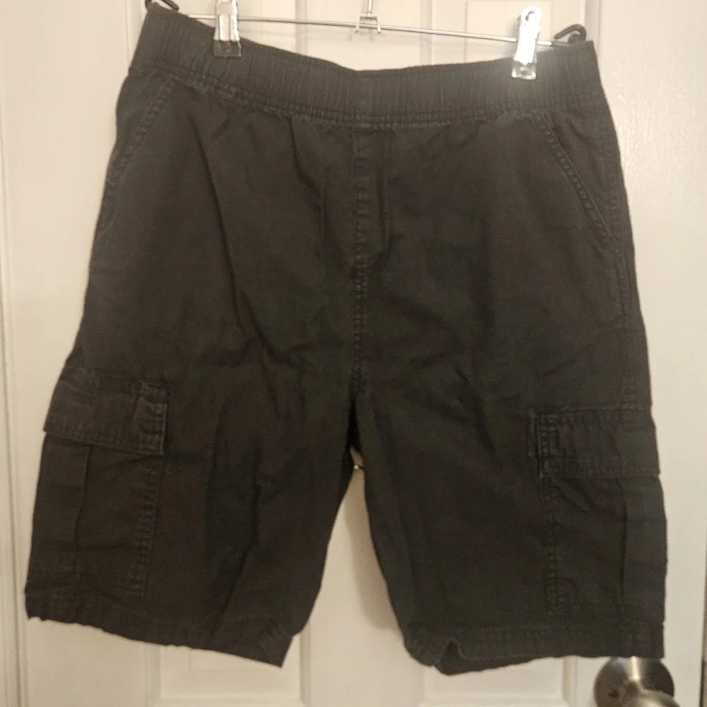 The Children's Place Boys' Black Cargo Shorts